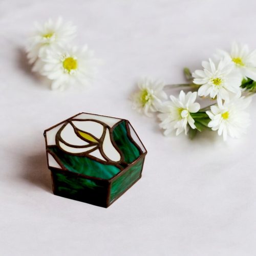 Kála virág mintás tiffany üveg ékszertartó doboz
